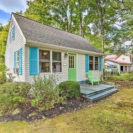 Darling Cottage About 1 Mi To Lake Erie Beach! North East Eksteriør billede